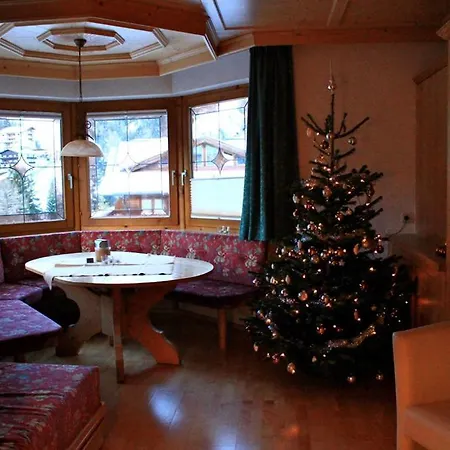 Bed and Breakfast Gretl 3*